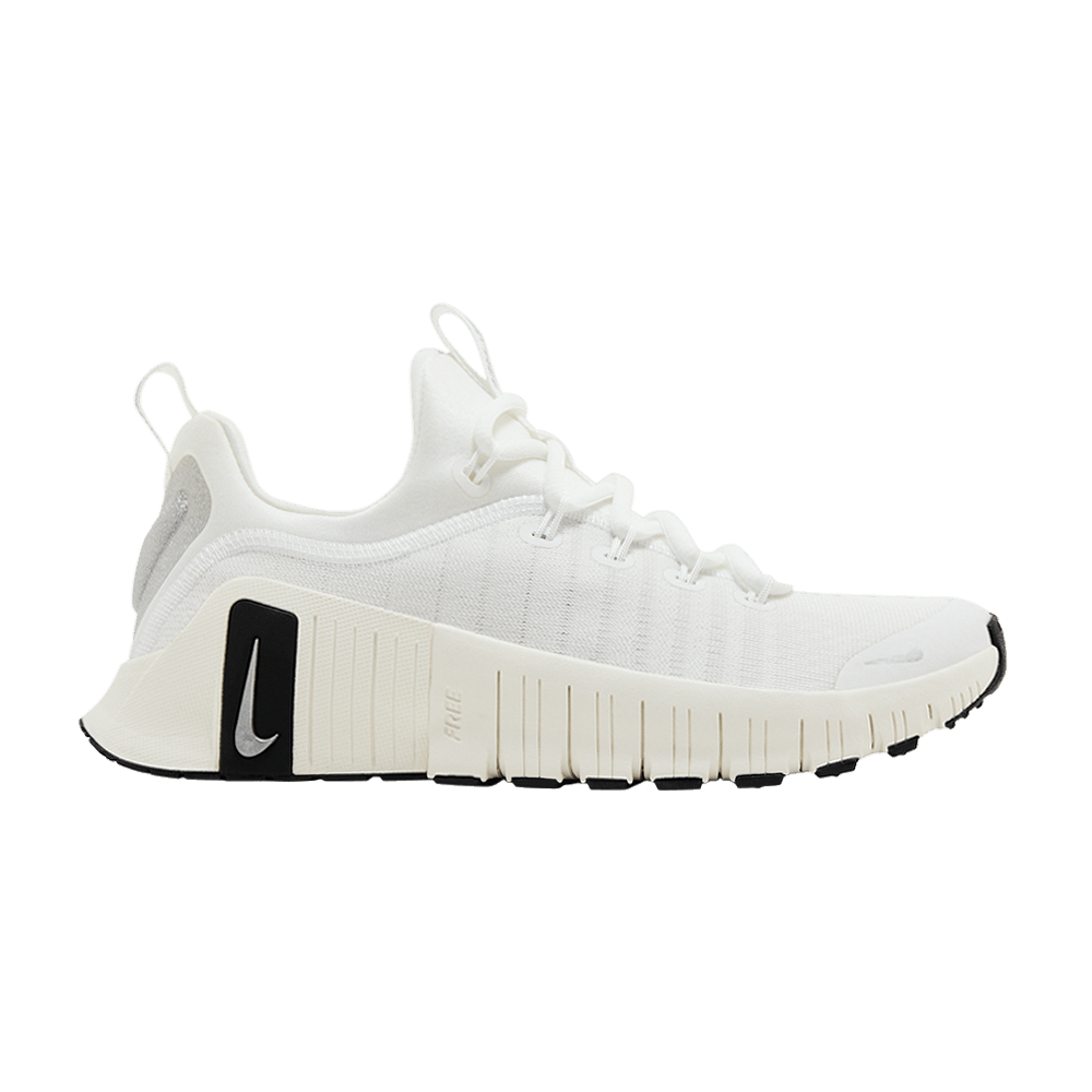 wmns-free-metcon-6-premium-summit-white-black-fz1695-101