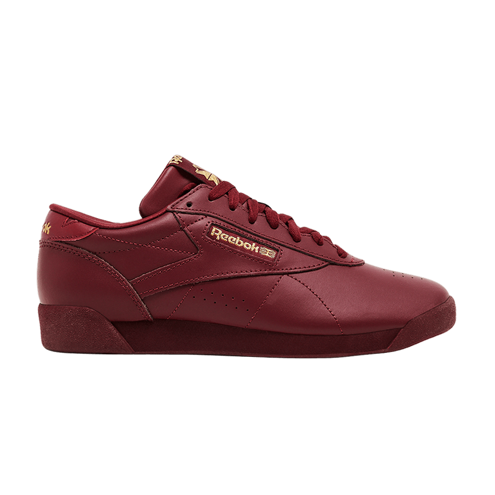 wmns-freestyle-low-merlot-gz8654