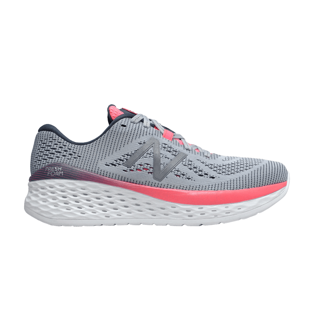 wmns-fresh-foam-more-v1-light-cyclone-guava-wmorgc
