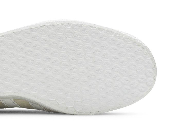 Кроссовки adidas Wmns Gazelle