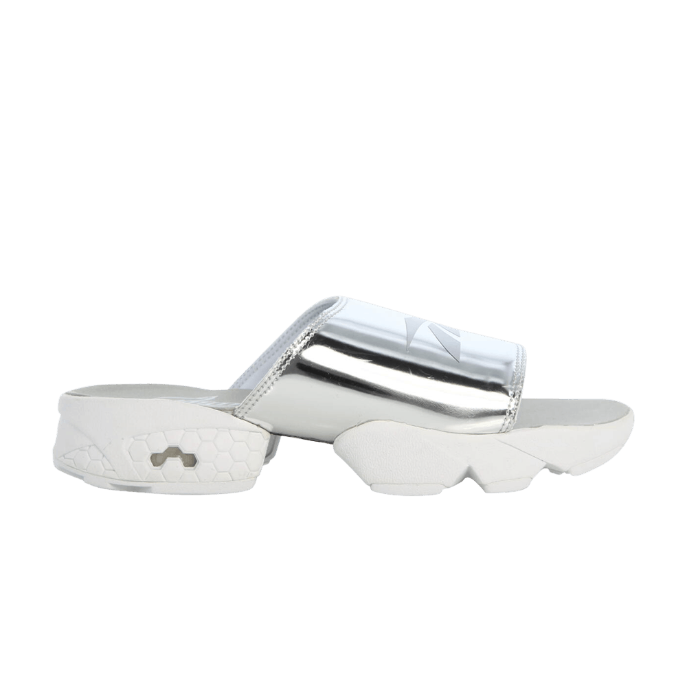 wmns-instapump-fury-slide-magic-hour-bd3190
