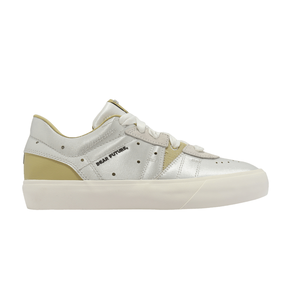 Кроссовки Air Jordan Wmns Jordan Series.02 'Dear Future - Phantom'