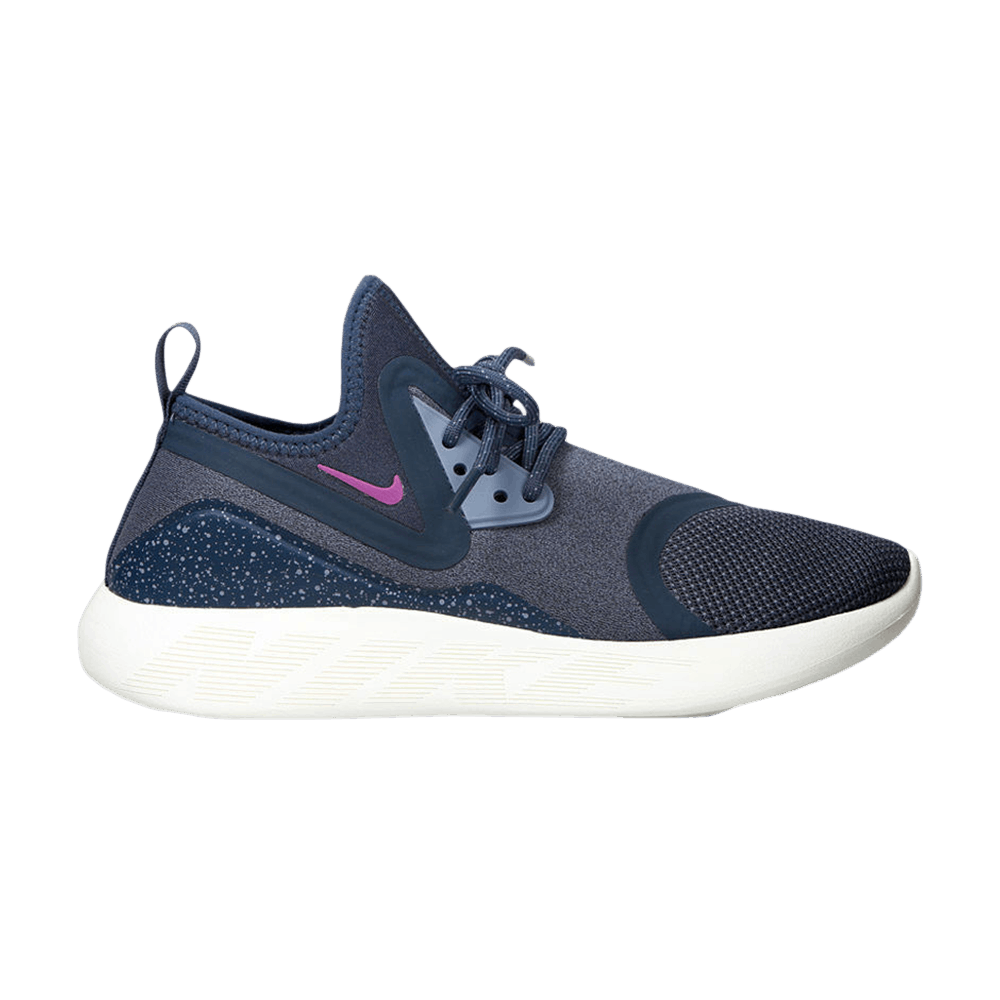 wmns-lunarcharge-essential-true-blue-923620-405