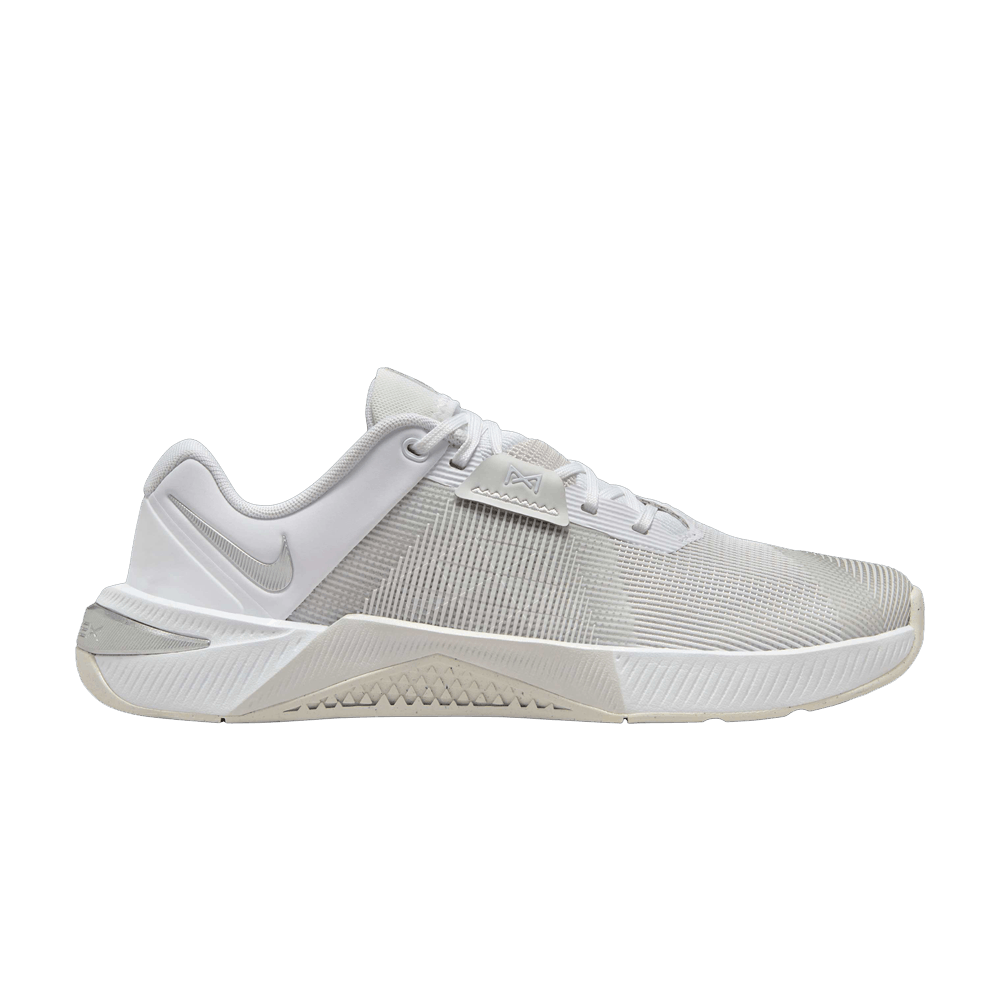 wmns-metcon-10-white-platinum-tint-hq2620-100