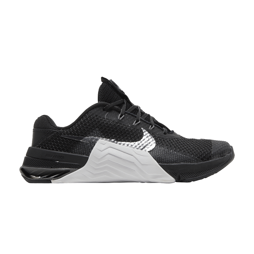 wmns-metcon-7-black-white-cz8280-010