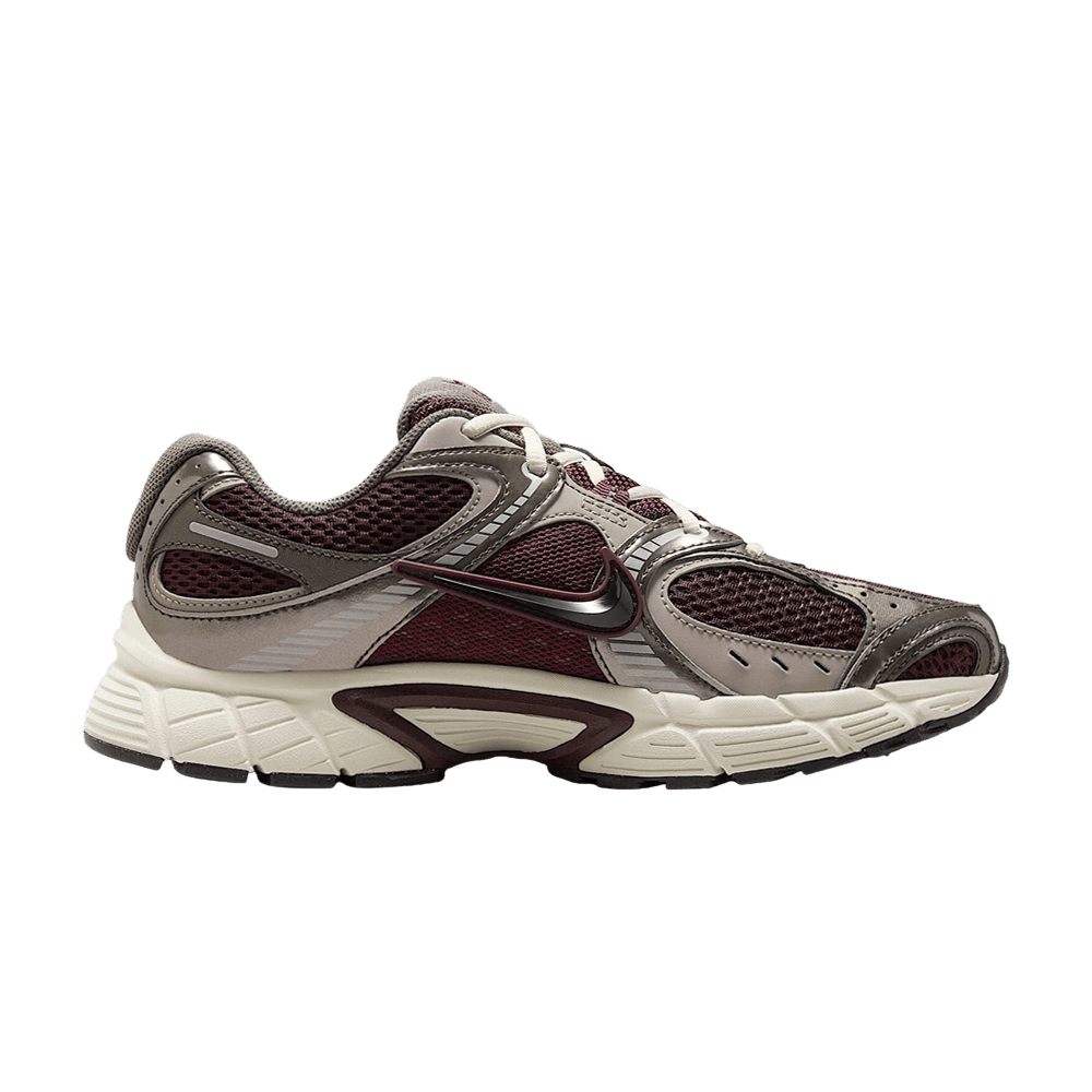 wmns-nike-v5-rnr-burgundy-crush-light-orewood-brown-hq7901-602