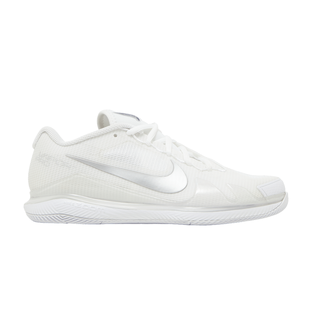 wmns-nikecourt-air-zoom-vapor-pro-white-metallic-silver-cz0222-108