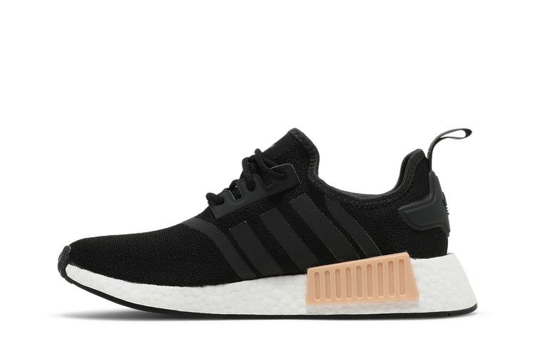 Кроссовки adidas Wmns NMD_R1 'Black Carbon'