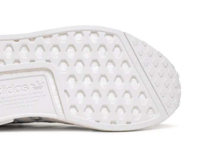 Кроссовки adidas Wmns NMD_R1 'Dreamy Floral'