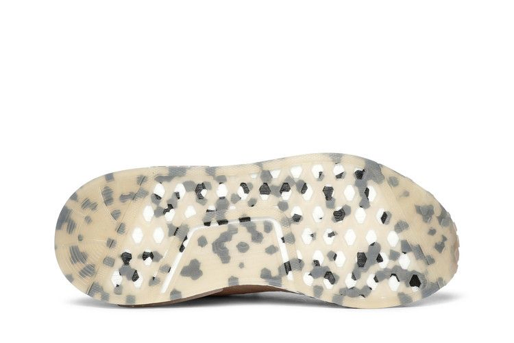 Кроссовки adidas Wmns NMD_R1 'Halo Blush'