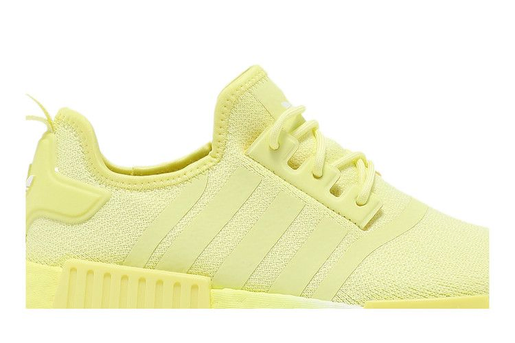 Кроссовки adidas Wmns NMD_R1 'Pulse Yellow'