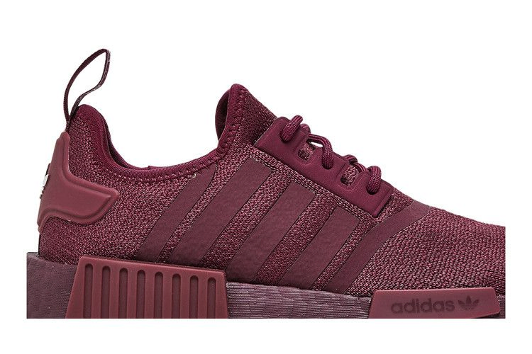 Кроссовки adidas Wmns NMD_R1 'Victory Crimson'