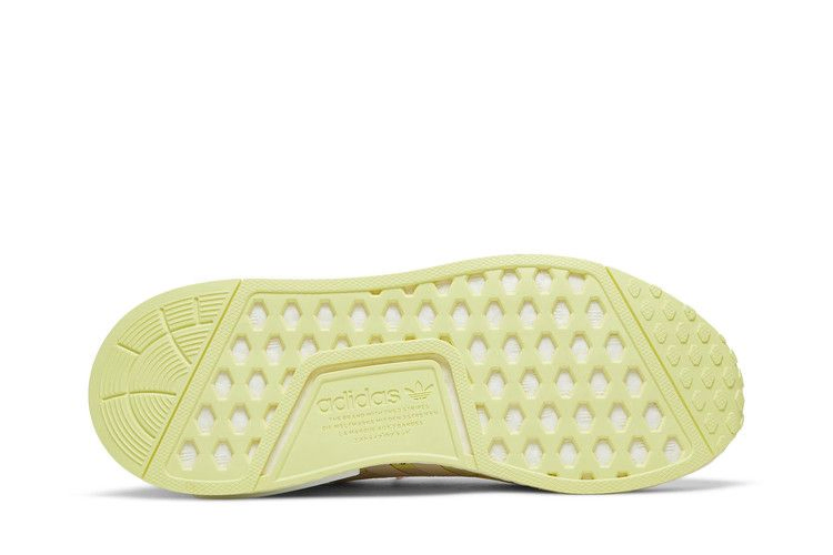 Кроссовки adidas Wmns NMD_R1 'Wonder White Pulse Yellow'