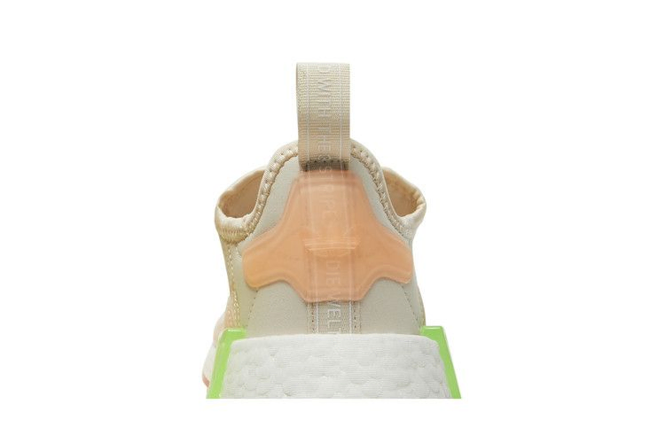 Кроссовки adidas Wmns NMD_R1 'Wonder White Signal Green'