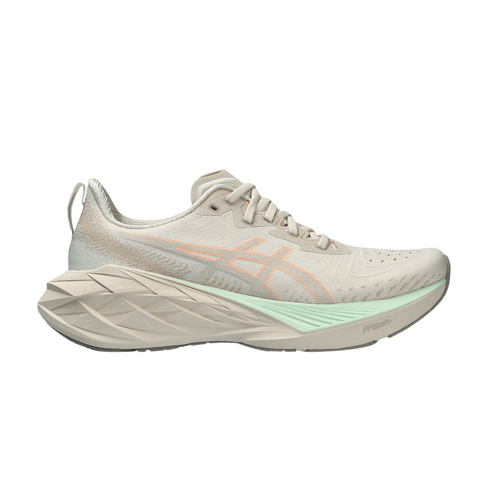 wmns-novablast-4-wide-oatmeal-moonrock-1012b704-250