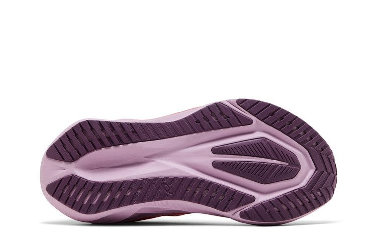 Кроссовки ASICS Wmns Novablast 5 'Coral Reef'