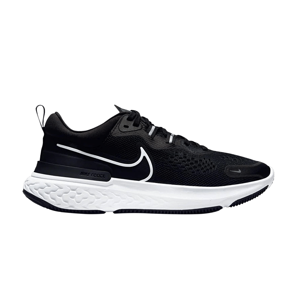 wmns-react-miler-2-black-white-cw7136-001