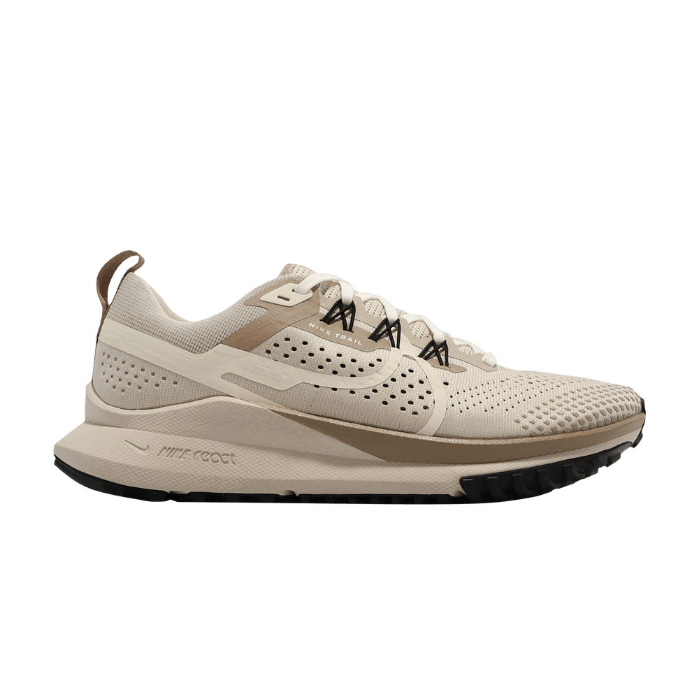 wmns-react-pegasus-trail-4-sanddrift-dz2758-112