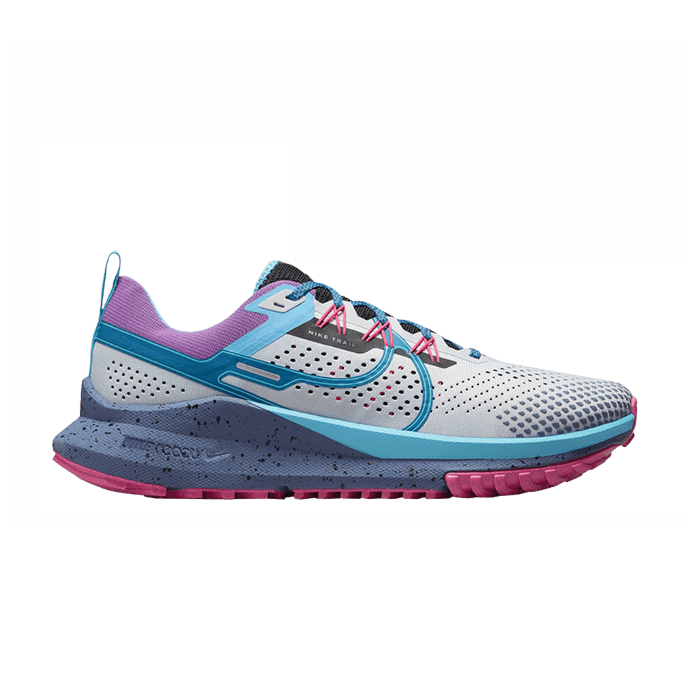 wmns-react-pegasus-trail-4-se-pure-platinum-baltic-blue-fb7182-001