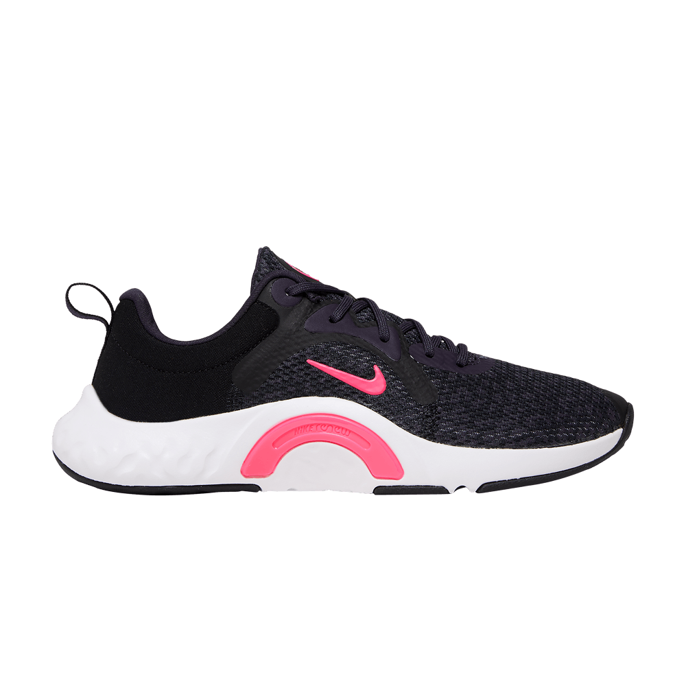 wmns-renew-in-season-tr-11-black-hyper-pink-da1349-014
