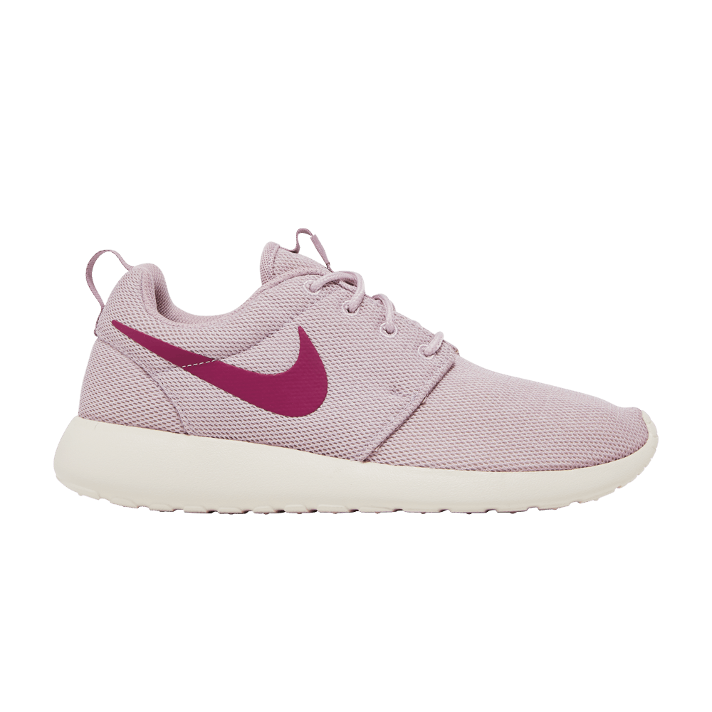 wmns-roshe-one-plum-chalk-844994-501