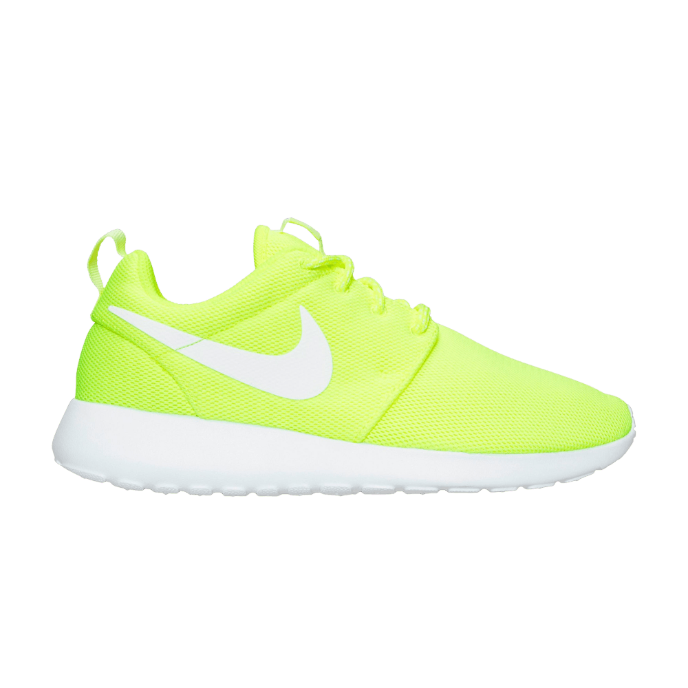 wmns-roshe-one-volt-white-844994-700