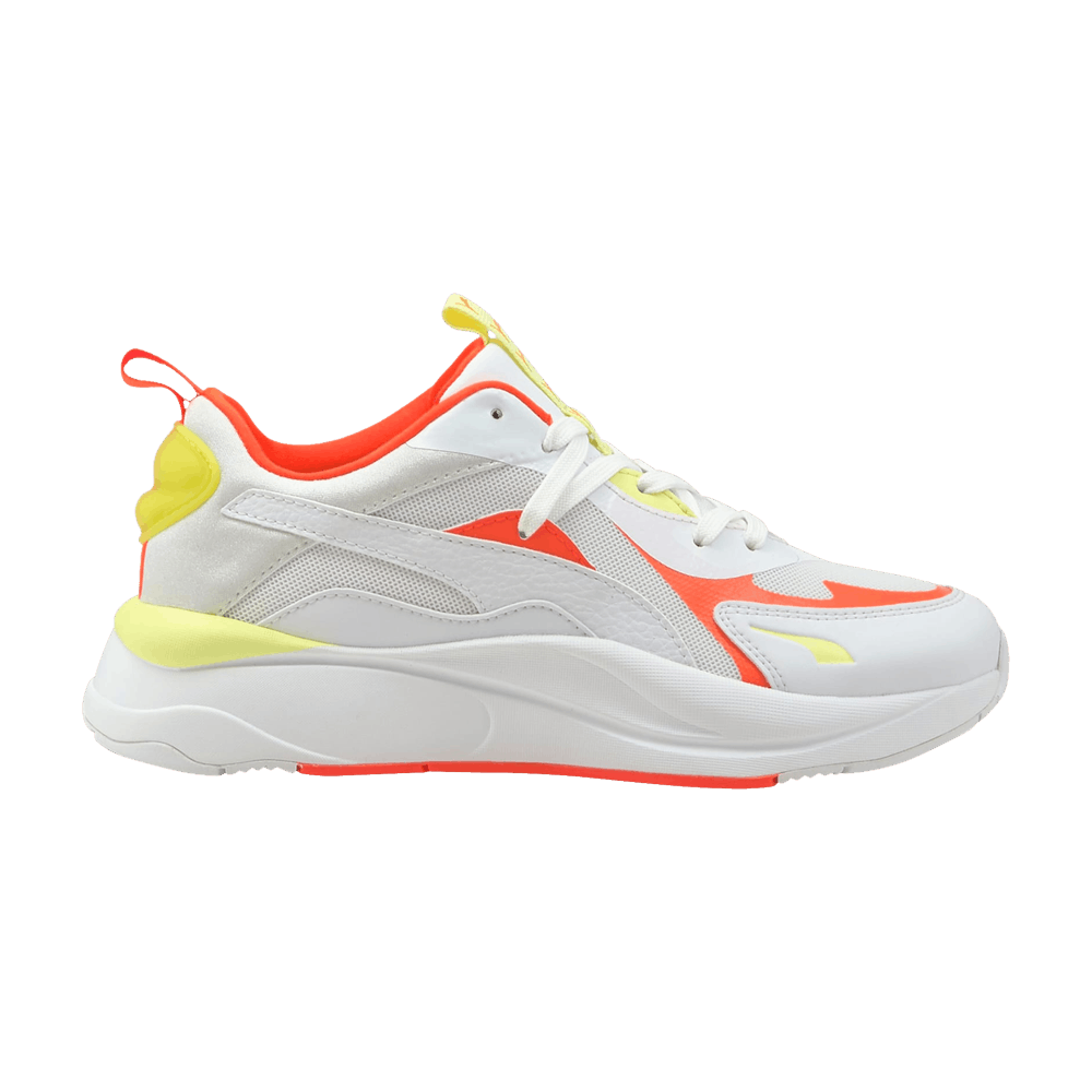 wmns-rs-curve-core-white-lava-blast-381911-01