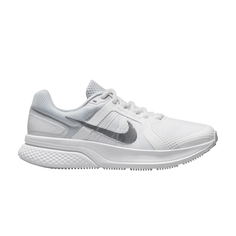 wmns-run-swift-2-white-metallic-silver-cu3528-105