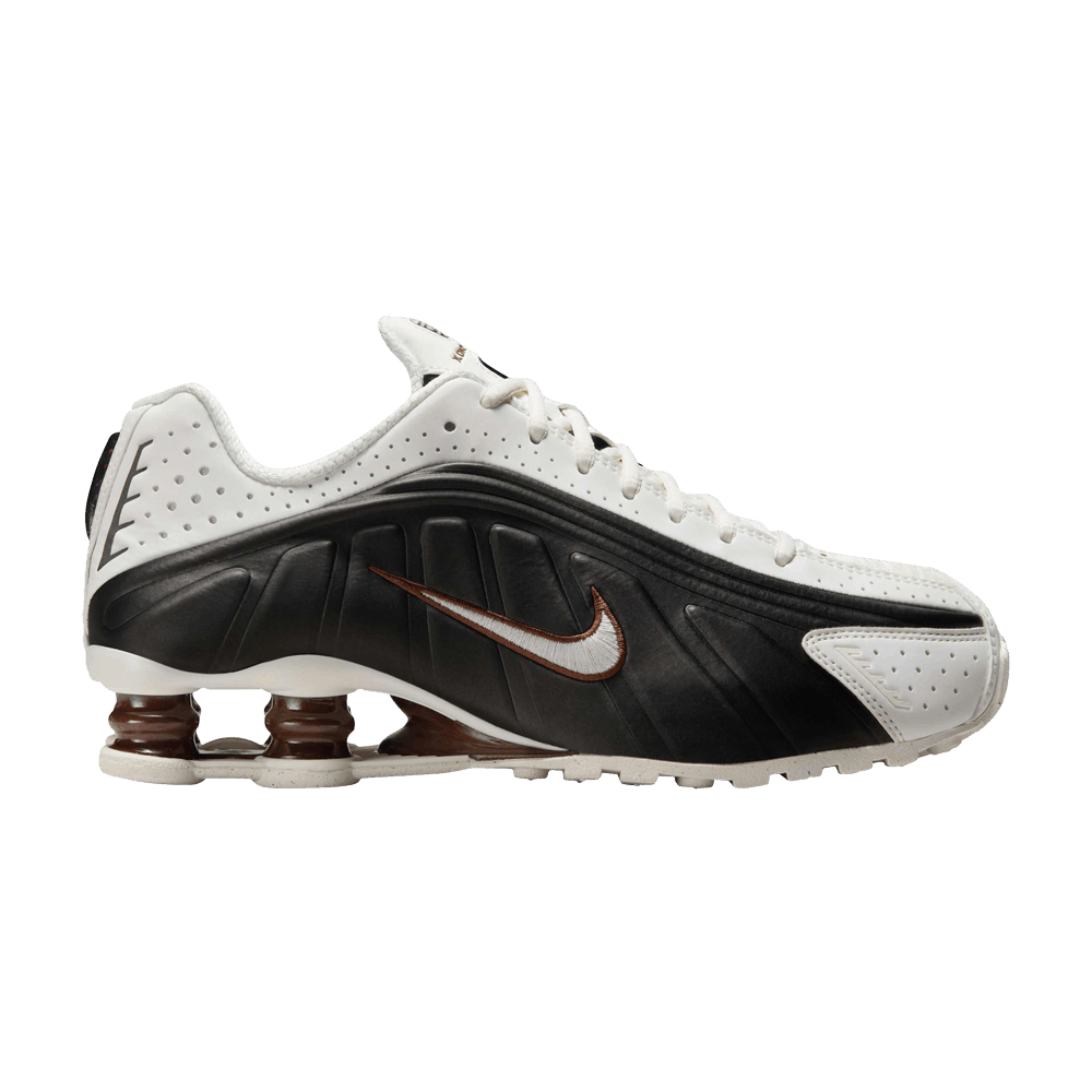 wmns-shox-r4-sail-fauna-brown-ar3565-104
