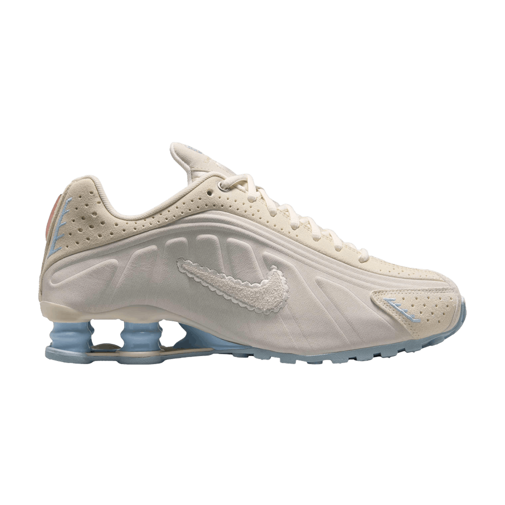 wmns-shox-r4-se-pale-ivory-ornate-swoosh-ih3572-110