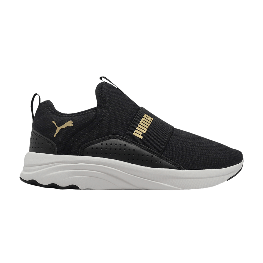 wmns-softride-sophia-slip-on-black-team-gold-195161-05