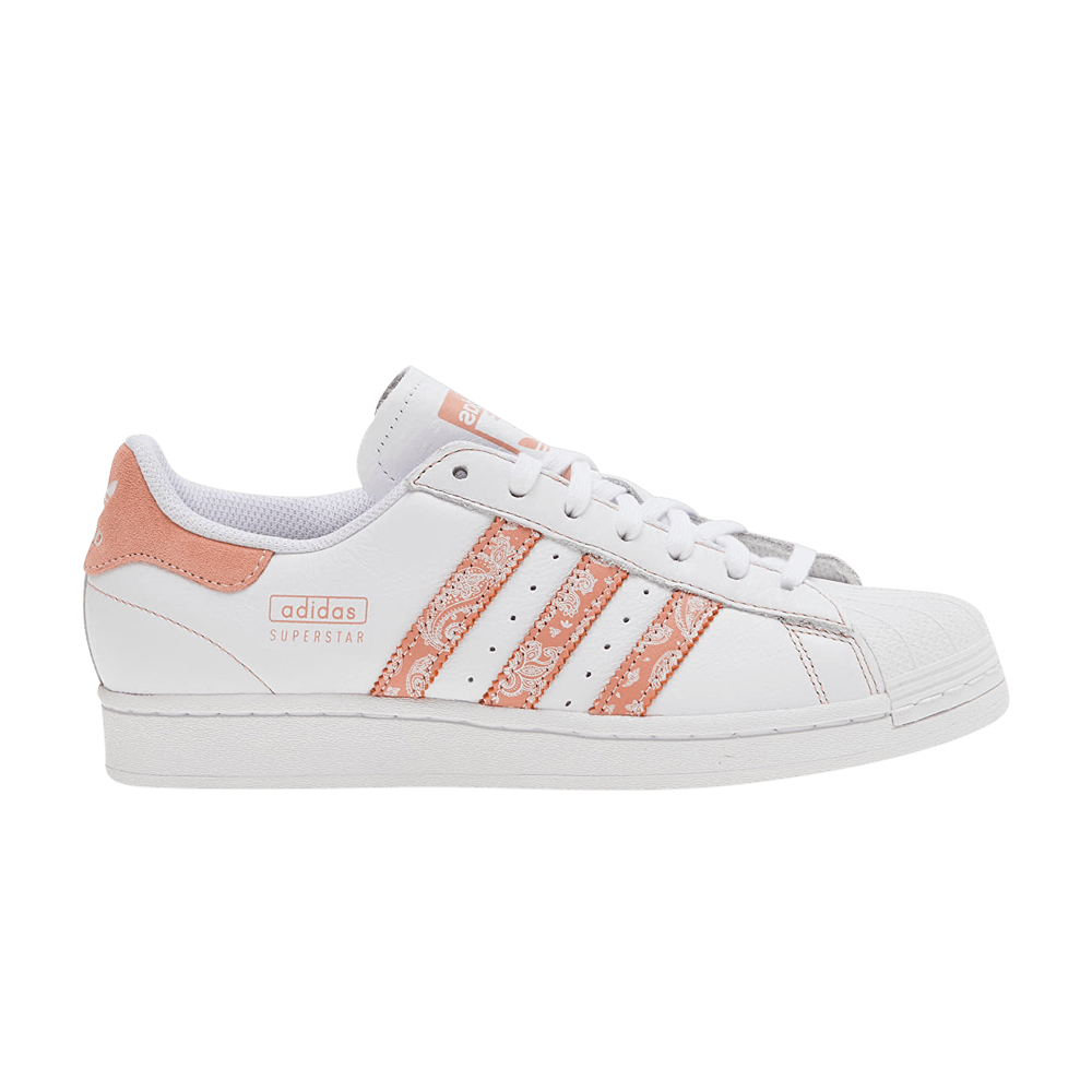 wmns-superstar-paisley-white-wonder-clay-ie3007