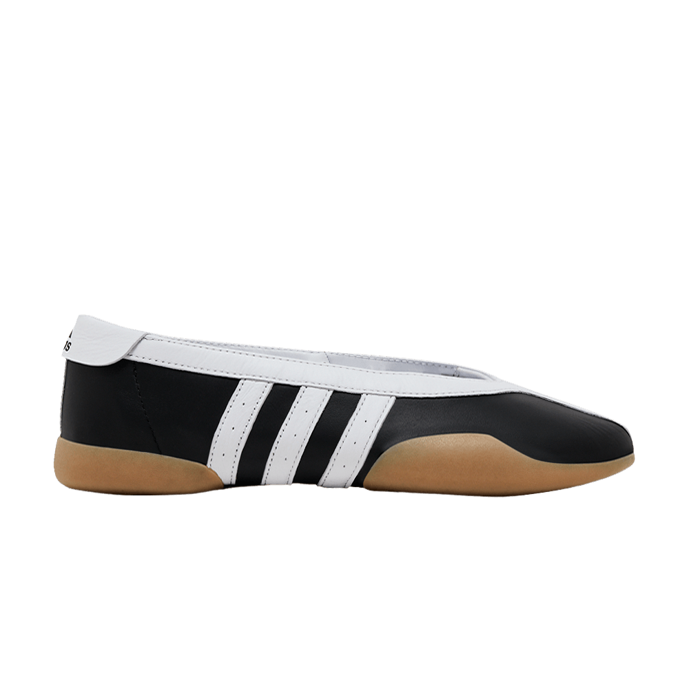 wmns-taekwondo-mei-ballet-black-white-gum-jr7031