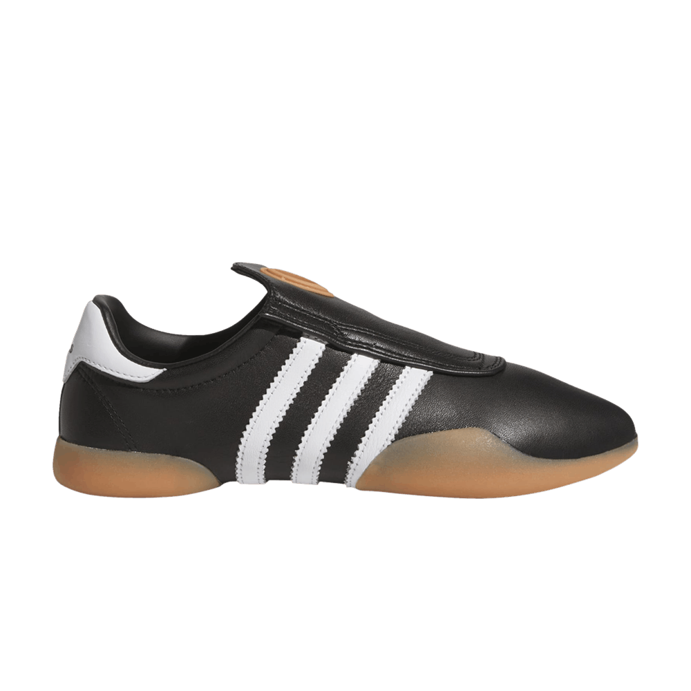 wmns-taekwondo-mei-black-white-gum-jq3012