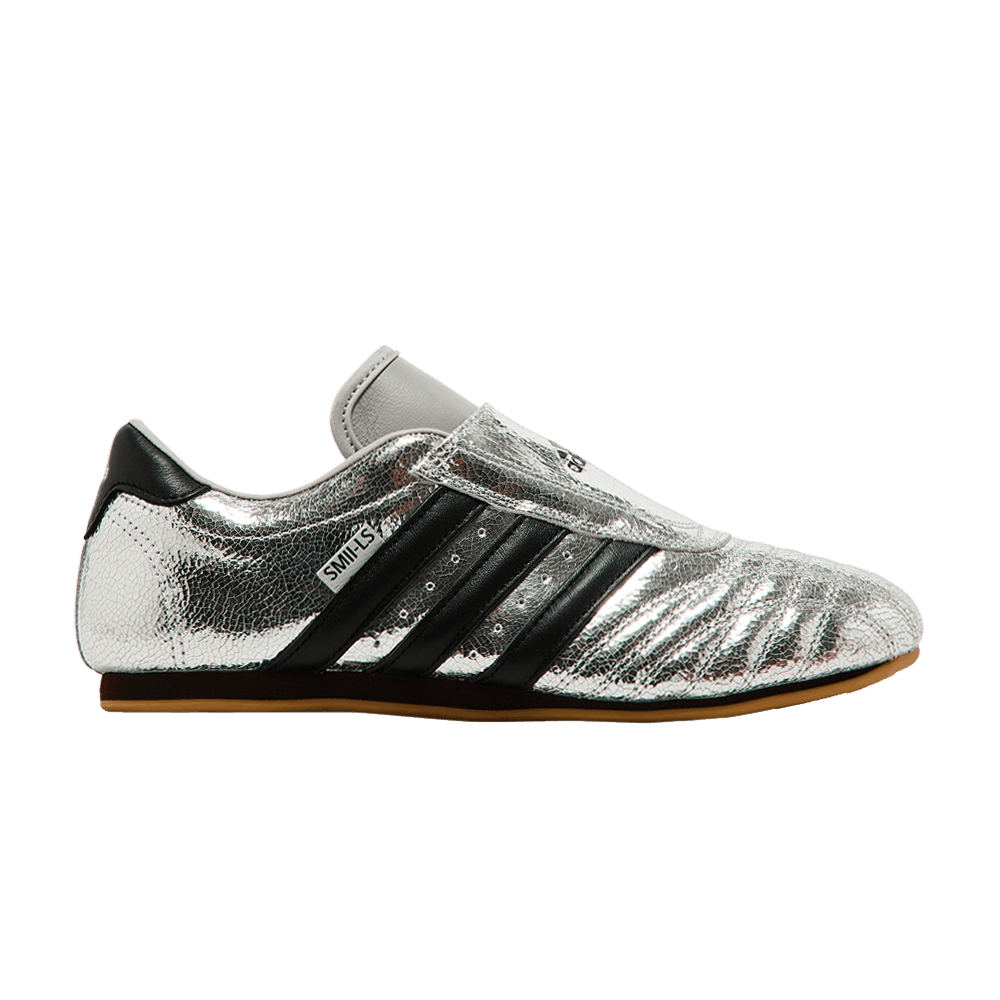 wmns-taekwondo-silver-metallic-black-jh9664
