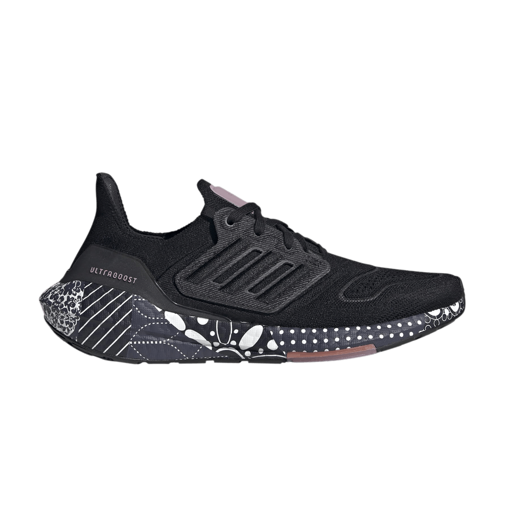 wmns-ultraboost-22-black-mandala-gw6914