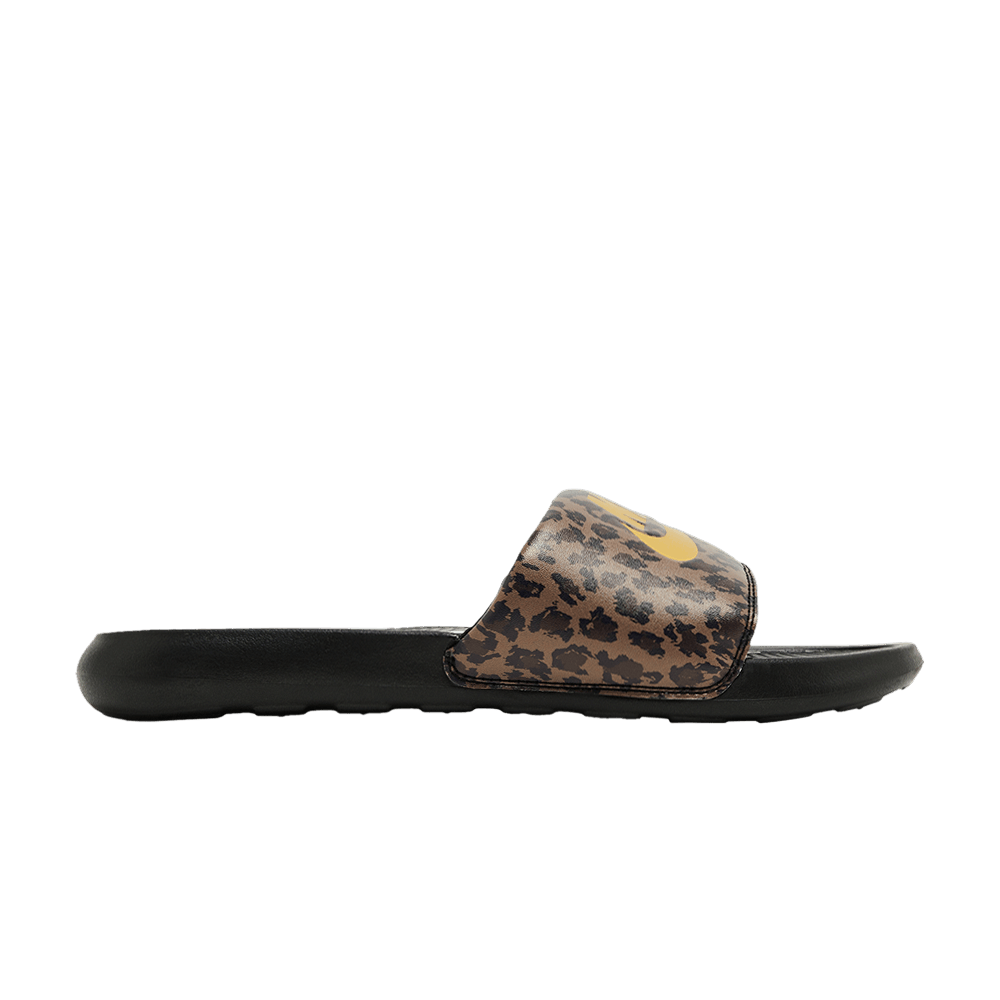 wmns-victori-one-printed-slide-leopard-archaeo-brown-cn9676-200