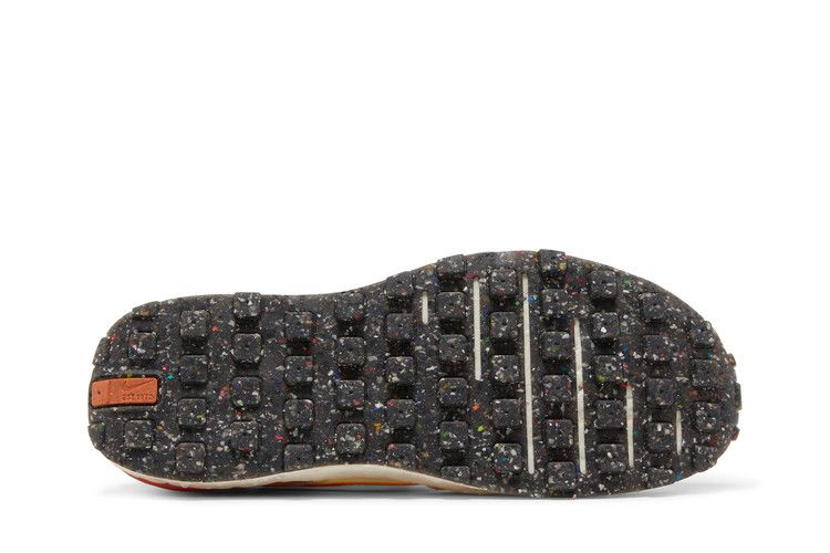 Кроссовки Nike Wmns Waffle One Crater SE 'Pale Ivory Orange'