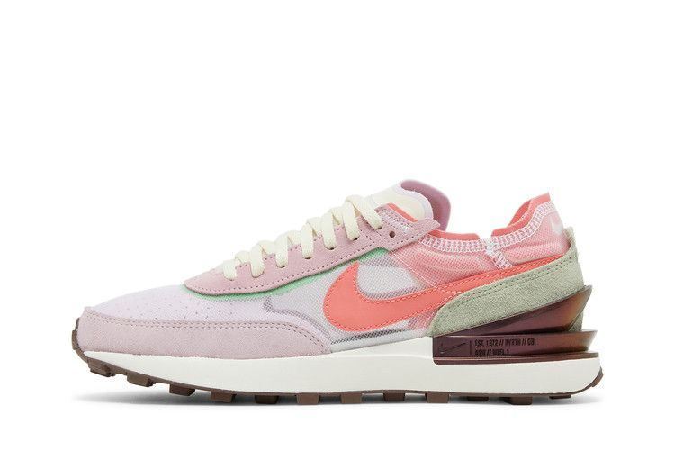 Кроссовки Nike Wmns Waffle One 'Rawdacious'