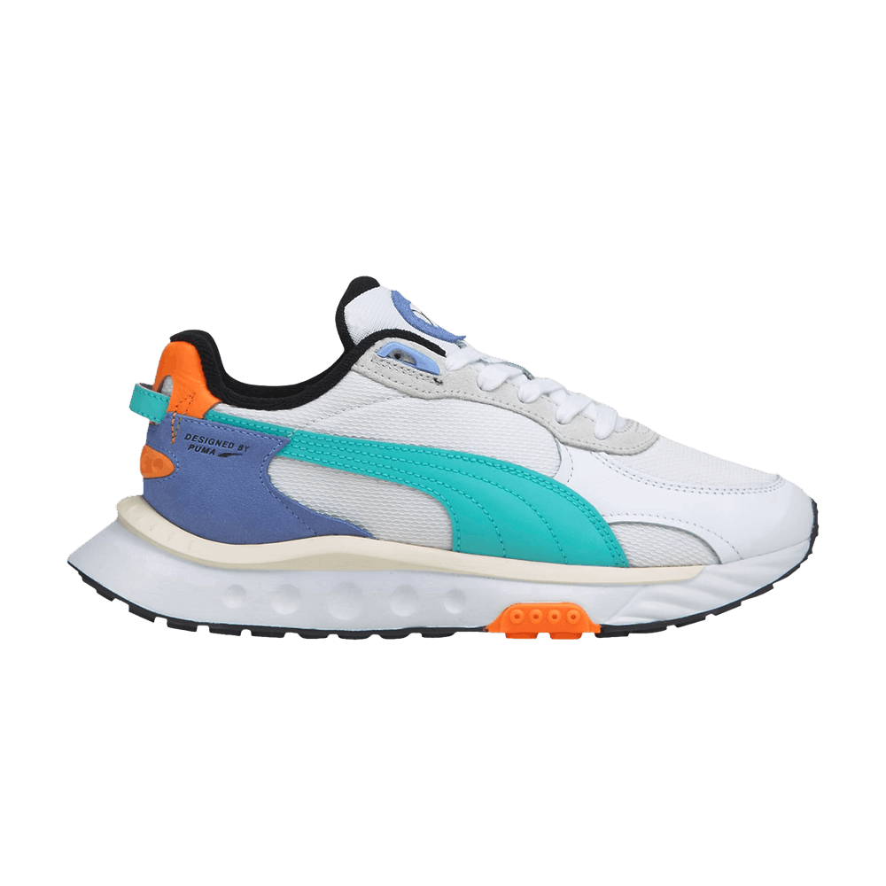 wmns-wild-rider-nrg-white-elektro-aqua-382745-01