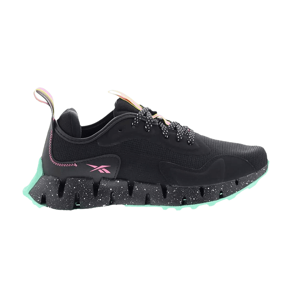 wmns-zig-dynamica-adventure-black-true-pink-hr1885