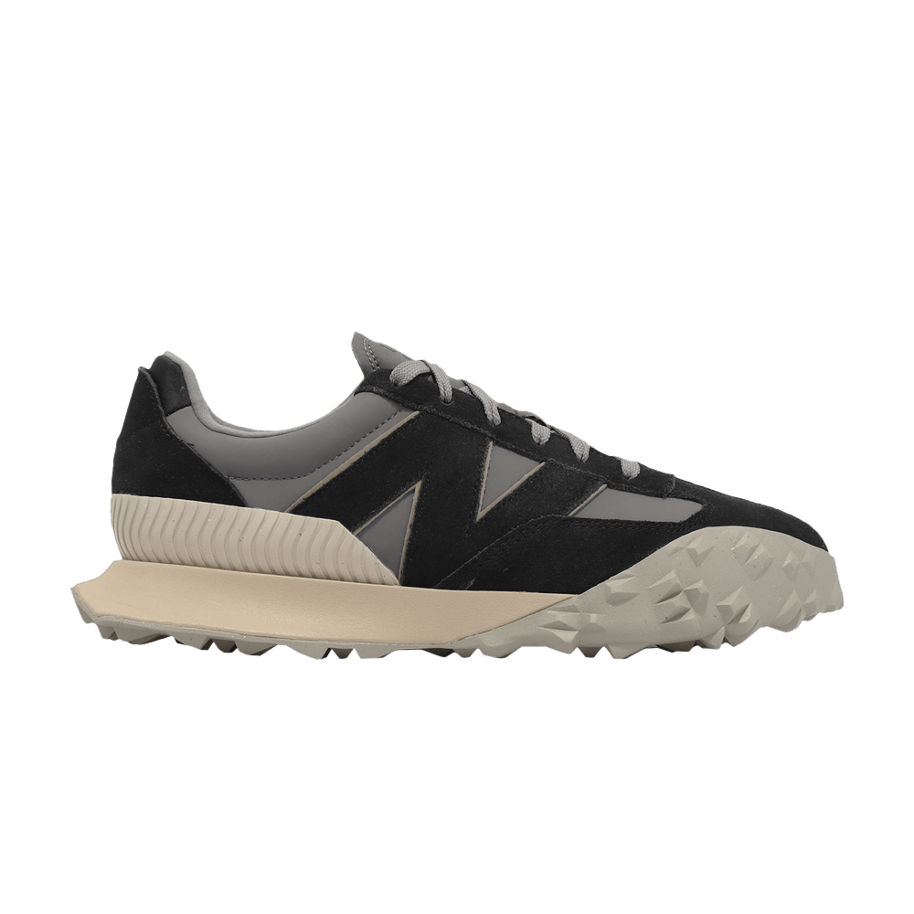 xc-72-black-castlerock-uxc72mb