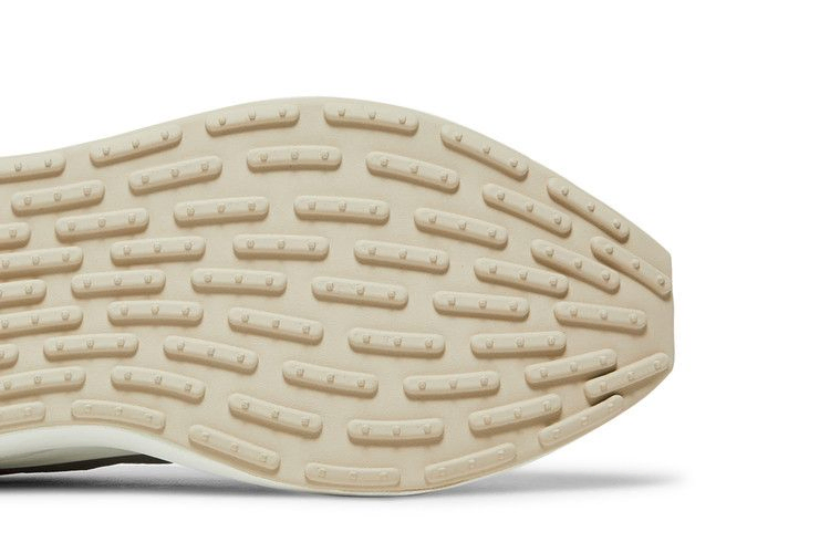 Кроссовки adidas Y-3 Shiku Run 'Light Brown Bold Orange'