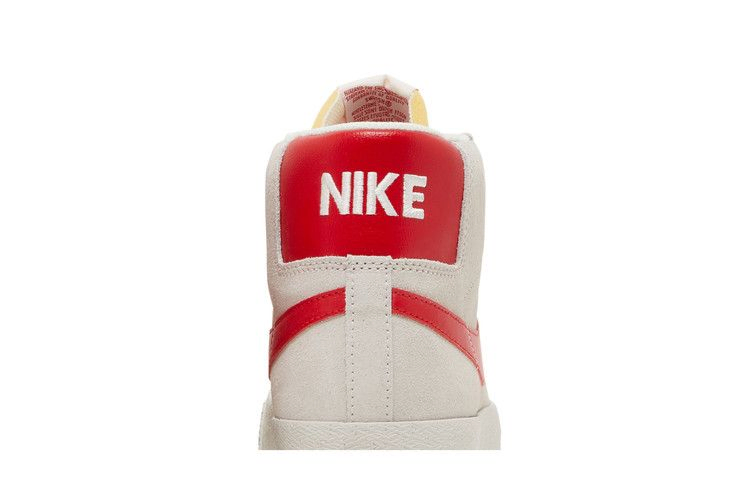 Кроссовки Nike Zoom Blazer Mid SB 'White University Red'