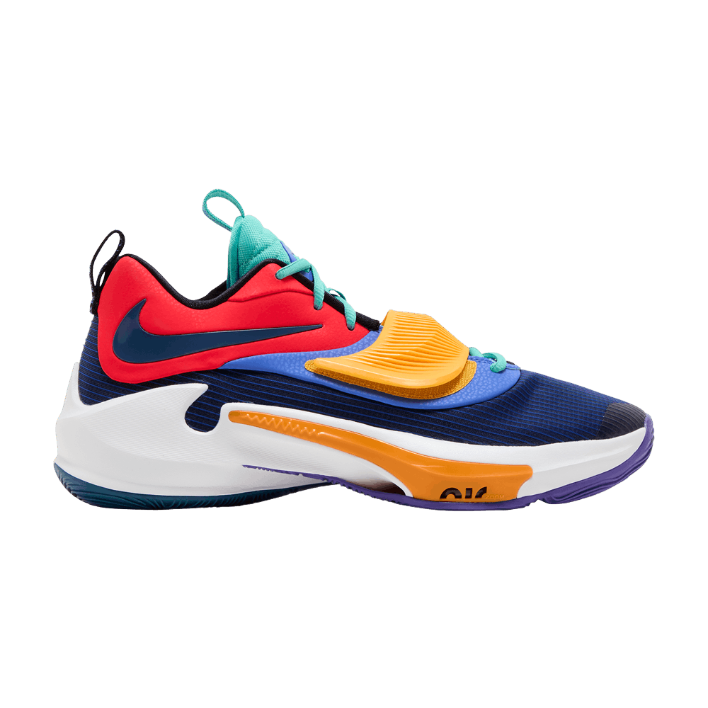 zoom-freak-3-antetokounbros-da0694-601