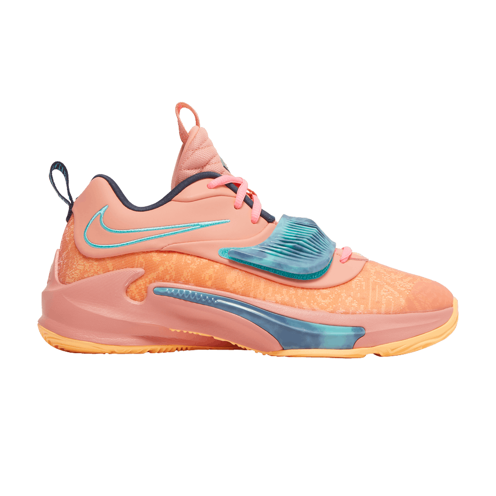 zoom-freak-3-gs-stay-freaky-do5966-600