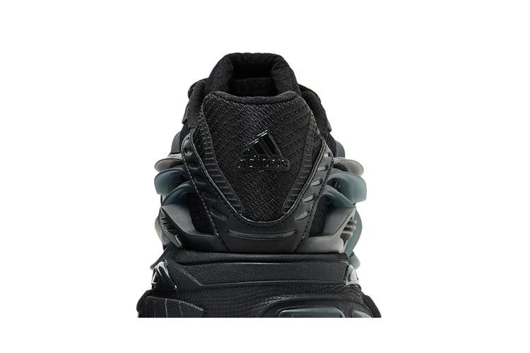 Кроссовки Pharrell x VIRGINIA x adidas Adistar Jellyfish 'Triple Black'