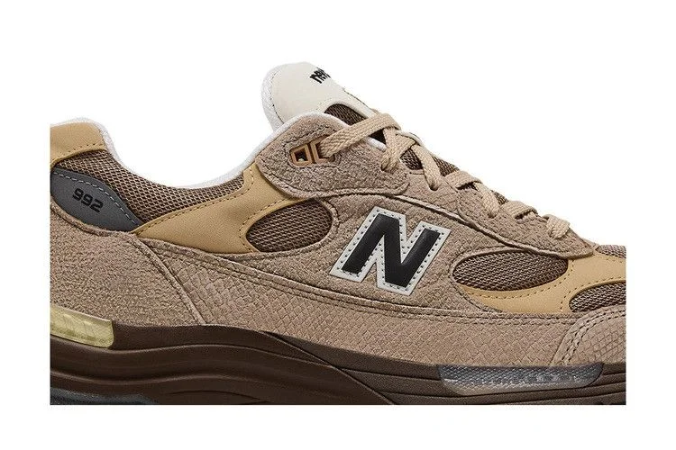 Кроссовки Teddy Santis x New Balance 992 Made in USA 'Driftwood Rich Oak'
