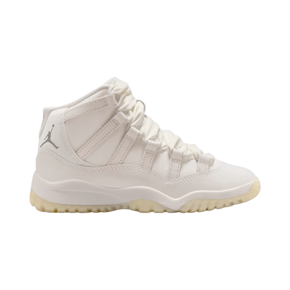 air-jordan-11-ps-pearl-grand-finale-do3857-110