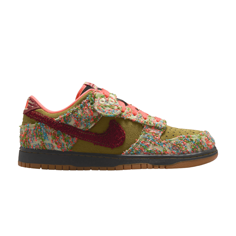 dunk-low-panda-monium-pack-green-curry-multi-color-ib2263-300